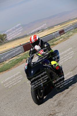 media/Jul-23-2023-TrackDaz (Sun) [[5bdcf0335d]]/Group B/Grid/